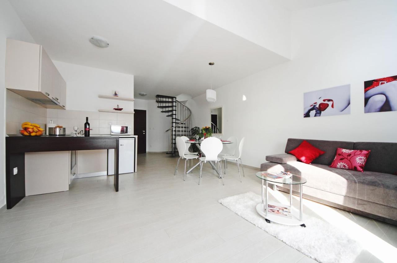 Mokošica Apartments Du Lux מראה חיצוני תמונה