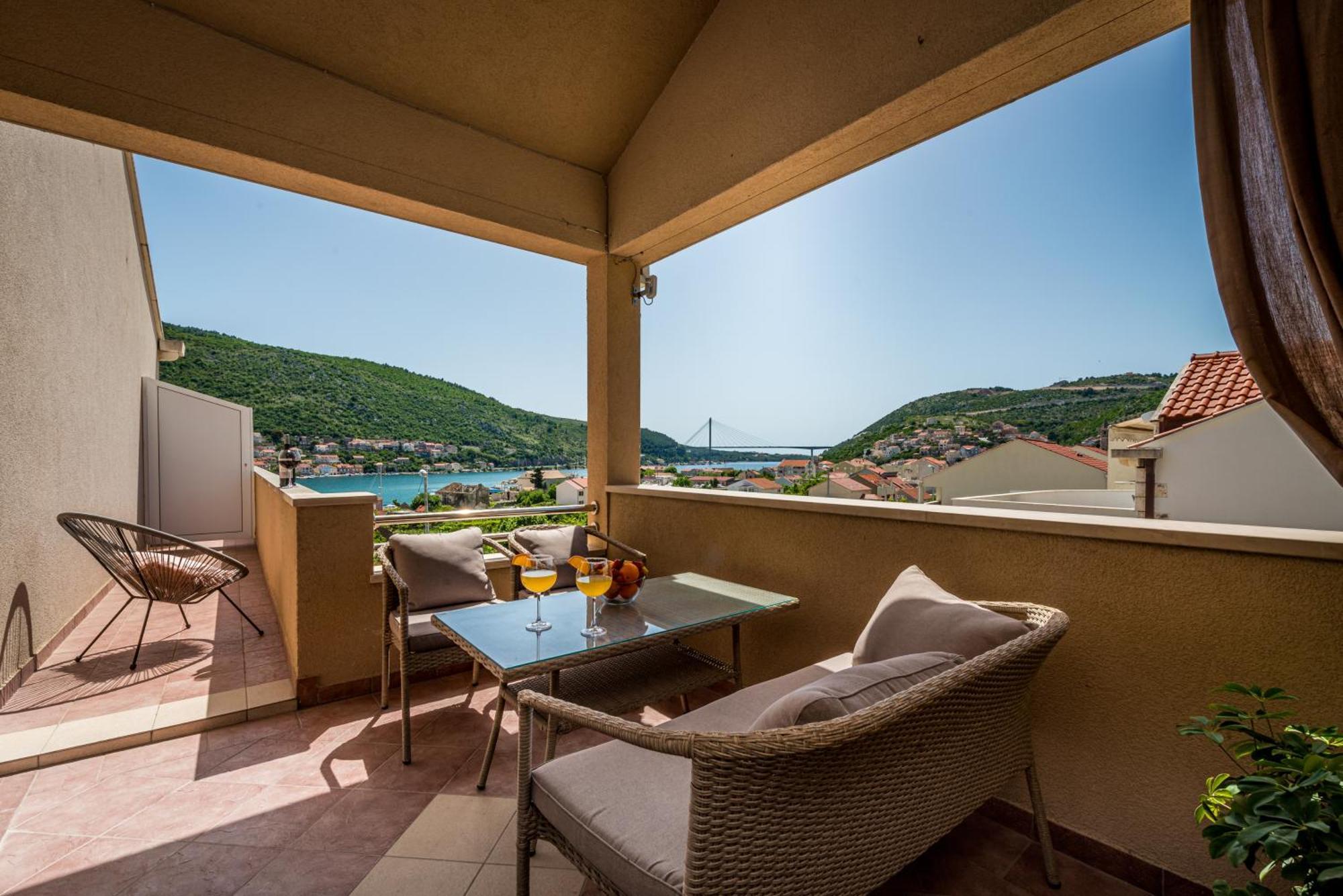 Mokošica Apartments Du Lux מראה חיצוני תמונה